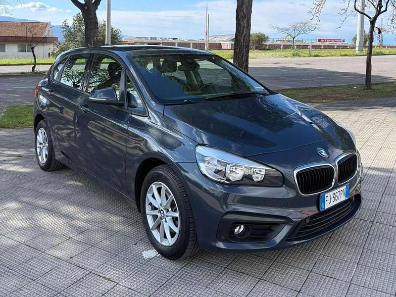 Usata BMW 218 Active Tourer 150 CV (110 kW) 2017 Blu/azzurro Monovolume