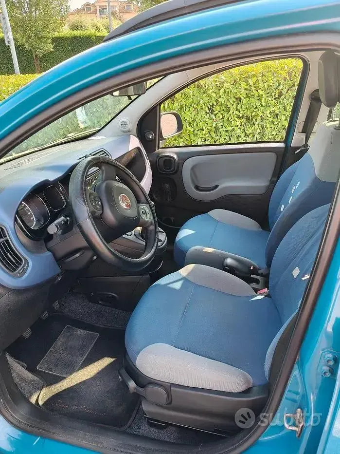 Usata Fiat Panda Lounge 69 CV (50 kW) 2012 Utilitaria