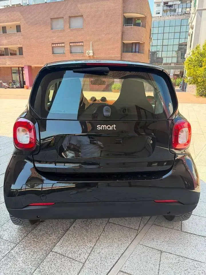 Usata Smart ForTwo Coupé Superpassion 71 CV (52 kW) 2020 Nero mitos Utilitaria