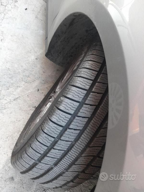 Usata Ford S-MAX 145 CV (106 kW) 2015 Monovolume