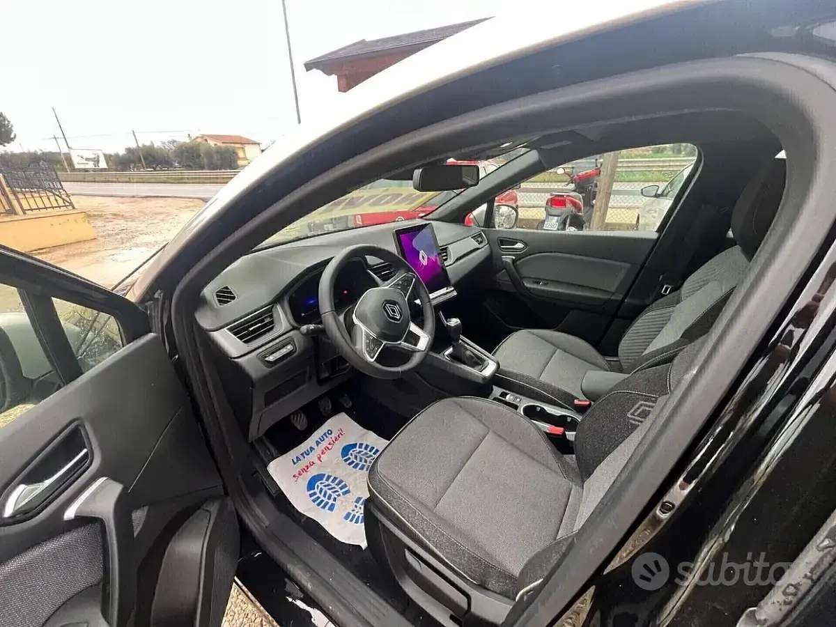 Usata Renault Captur Techno 91 CV (66 kW) 2025 Nero SUV