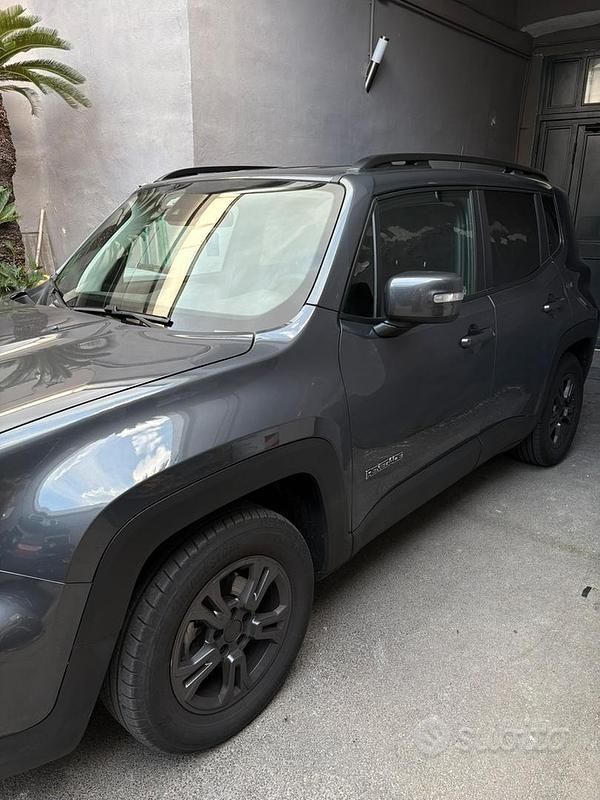 Usata Jeep Renegade 120 CV (88 kW) 2022 Grigio SUV