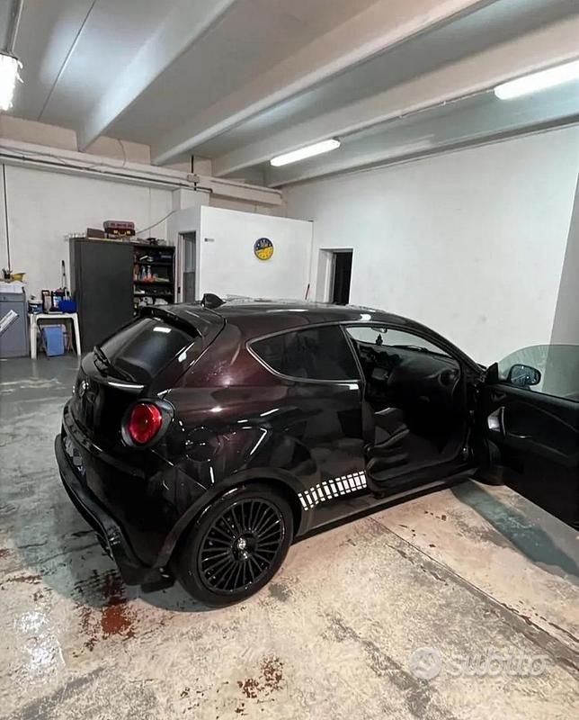 Usata Alfa Romeo MiTo 85 CV (62 kW) 2015 Nero Utilitaria