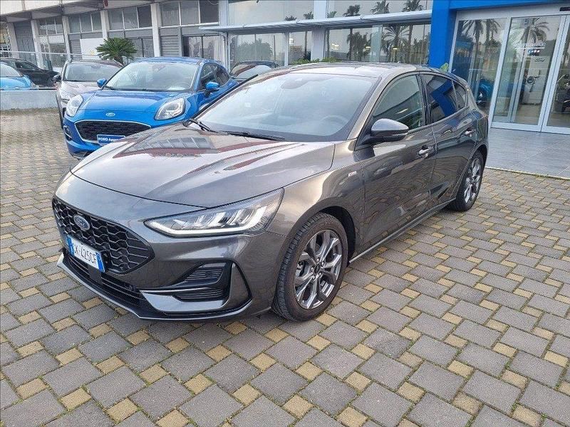 Usata Ford Focus ST-Line 125 CV (91 kW) 2022 Grigio Berlina