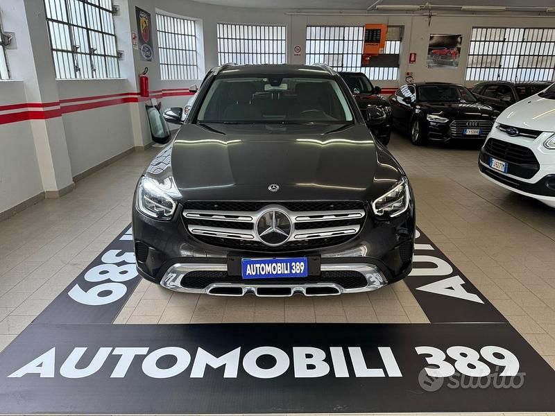Grigio Usata 2020 Mercedes GLC220 Business SUV | 23.900 € (Super prezzo) - Immagine 1/4