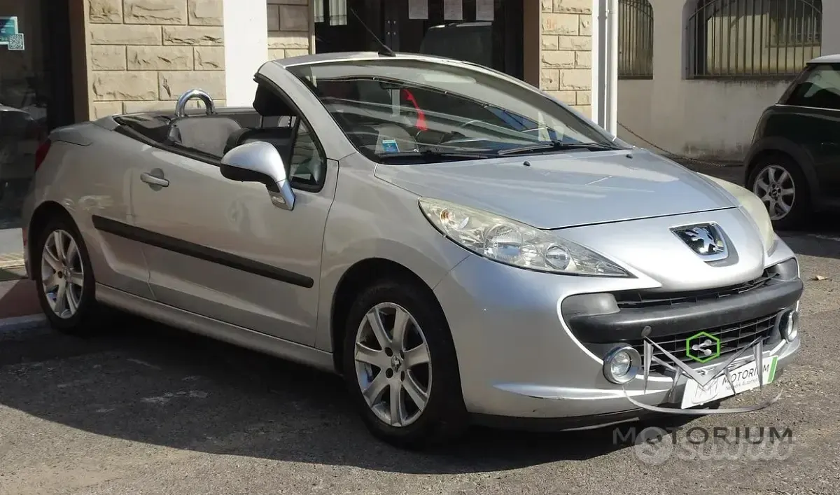 Usata Peugeot 207 109 CV (80 kW) 2009 Grigio Cabrio