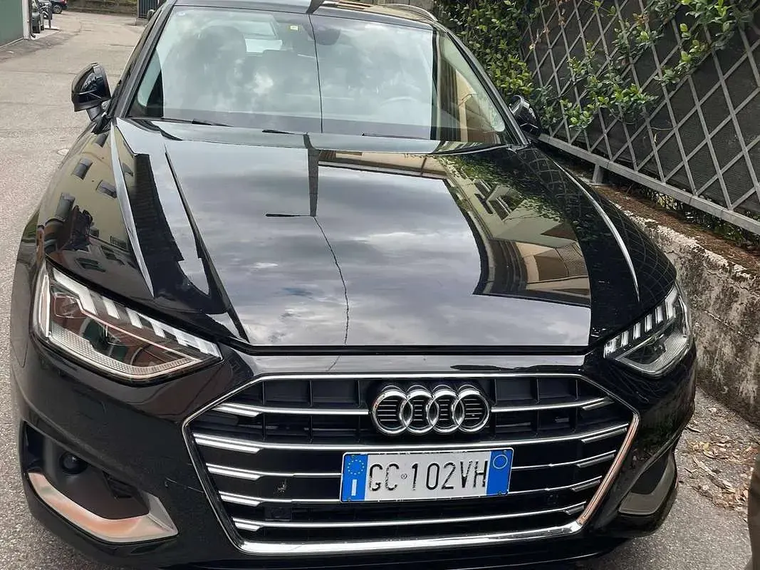 Usata Audi A4 Ambiente 170 CV (125 kW) 2020 Nero Station wagon