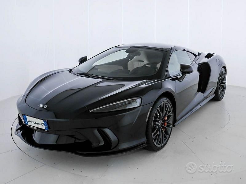 Usata McLaren GTS 635 CV (467 kW) 2024 Blu Coupé