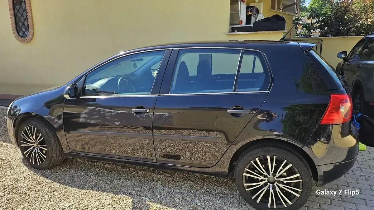 Usata VW Golf V 105 CV (77 kW) 2007 Nero Berlina