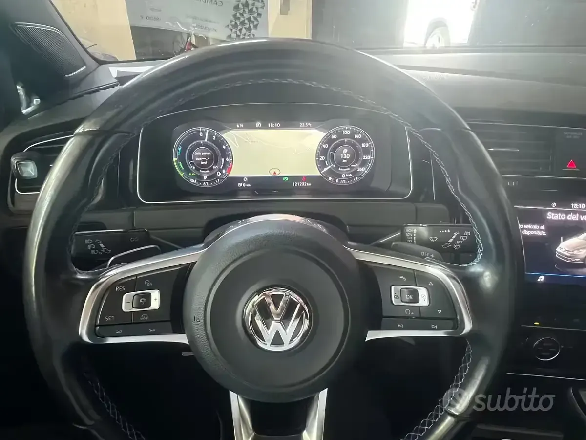 Usata VW Golf VII Executive 150 CV (110 kW) 2018 Blu Berlina
