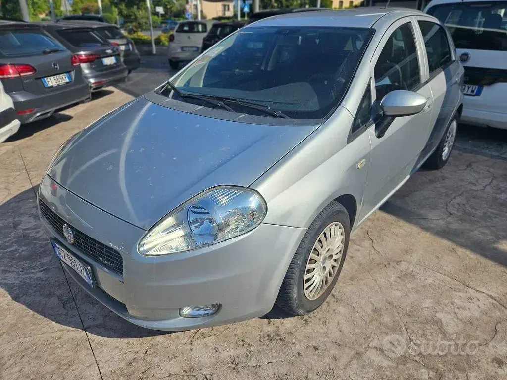 Usata Fiat Grande Punto Dynamic 90 CV (66 kW) 2006 Utilitaria