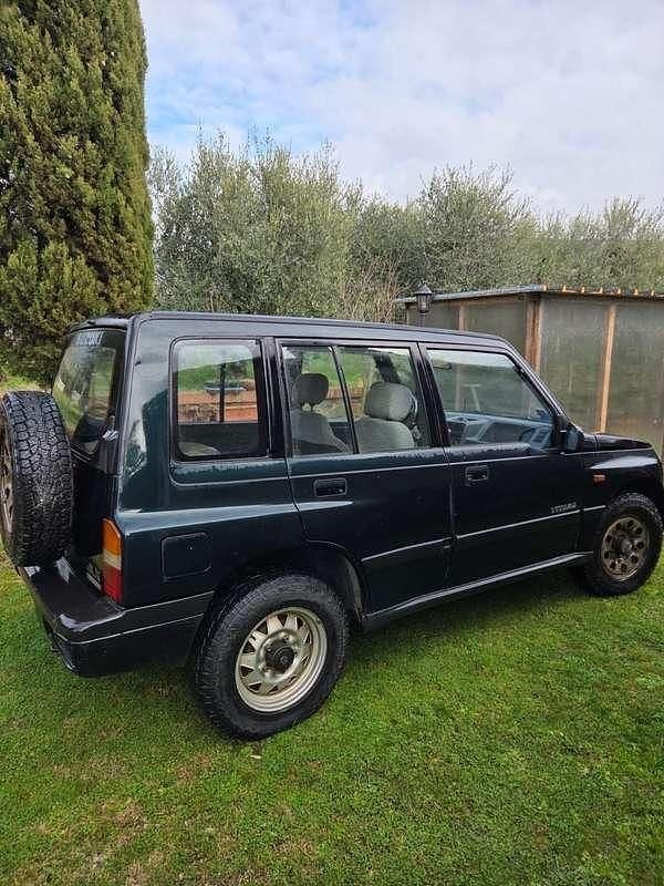 Usata Suzuki Vitara 95 CV (69 kW) 1992 SUV