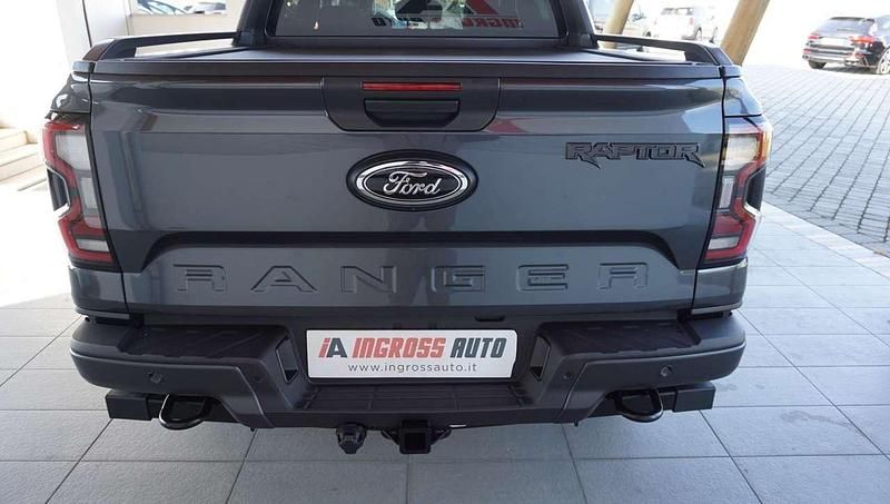 Nuova Ford Ranger Raptor 209 CV (153 kW) 2026 Grigio scuro Pick-up