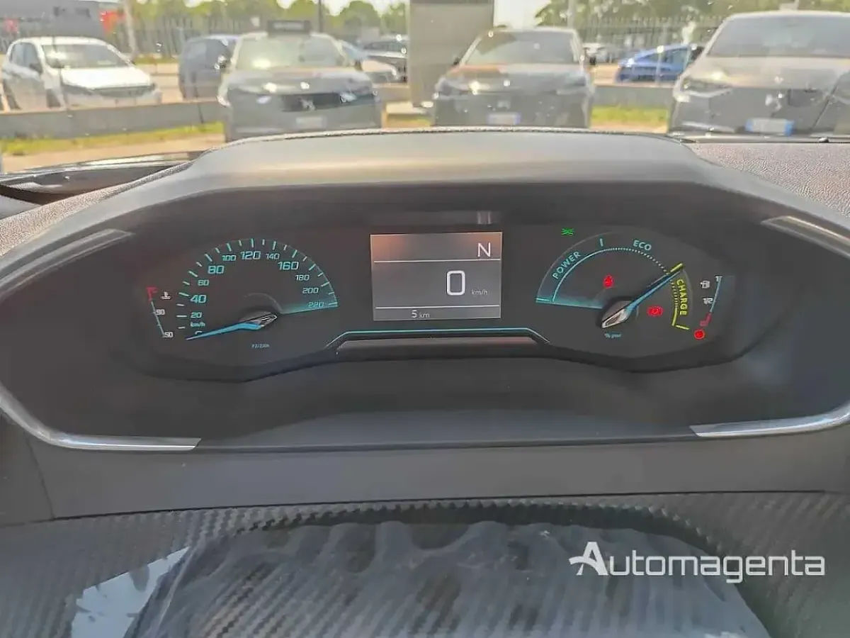 Nuova Peugeot 2008 Style 145 CV (106 kW) 2026 Nero SUV