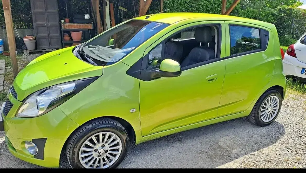 Usata Chevrolet Spark 68 CV (50 kW) 2013 Giallo Utilitaria