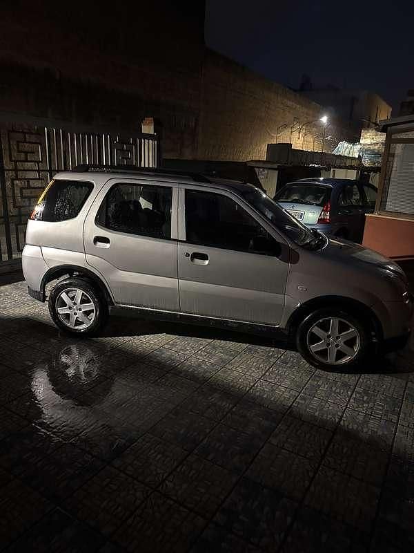 Usata Suzuki Ignis 99 CV (72 kW) 2005 Monovolume