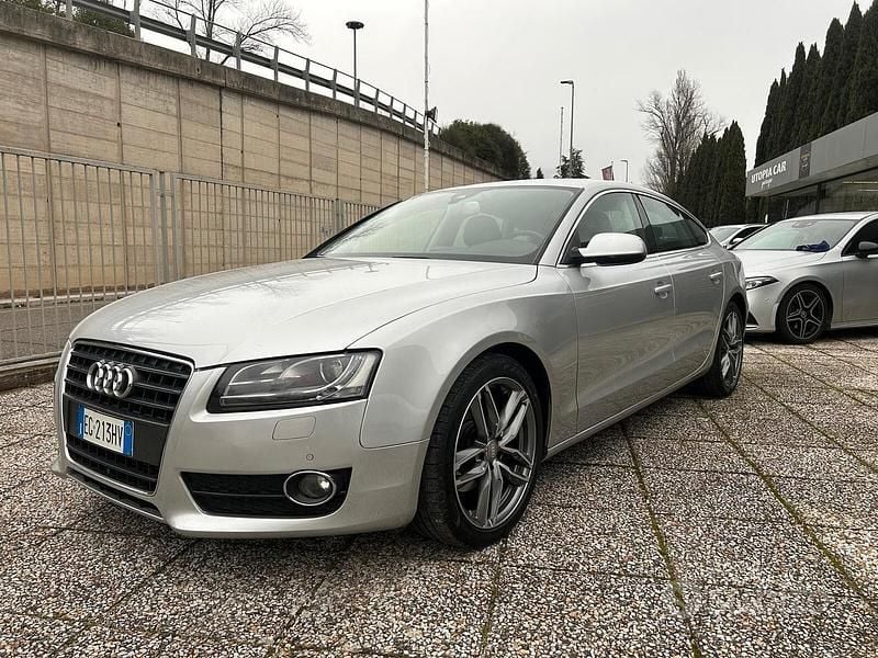 Usata Audi A5 Advanced 143 CV (105 kW) 2011 Grigio Coupé