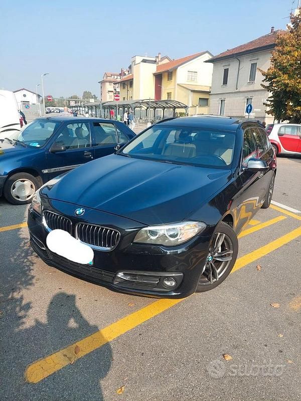 Usata BMW 520 Luxury Line 113 CV (83 kW) 2013 Nero Berlina