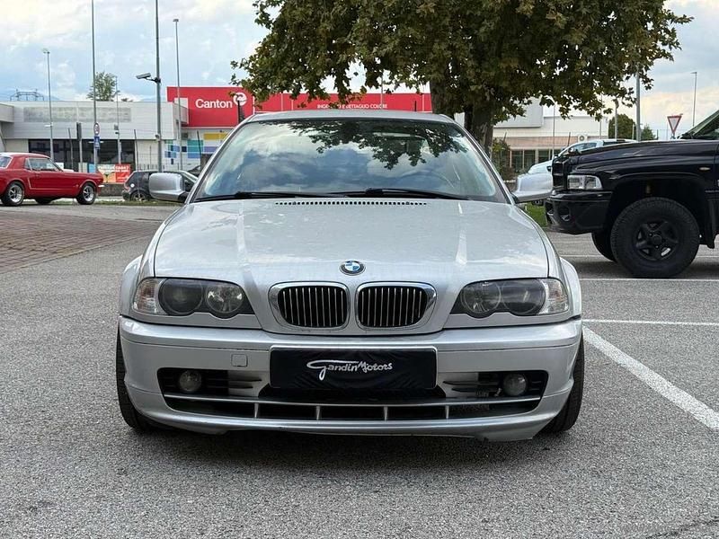 Usata BMW 323 170 CV (125 kW) 1999 Argento Coupé