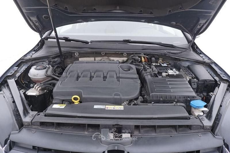 Usata VW Golf VII 150 CV (110 kW) 2020 Blu Station wagon