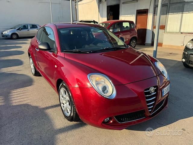 Usata Alfa Romeo MiTo Distinctive 135 CV (99 kW) 2010 Marrone Utilitaria