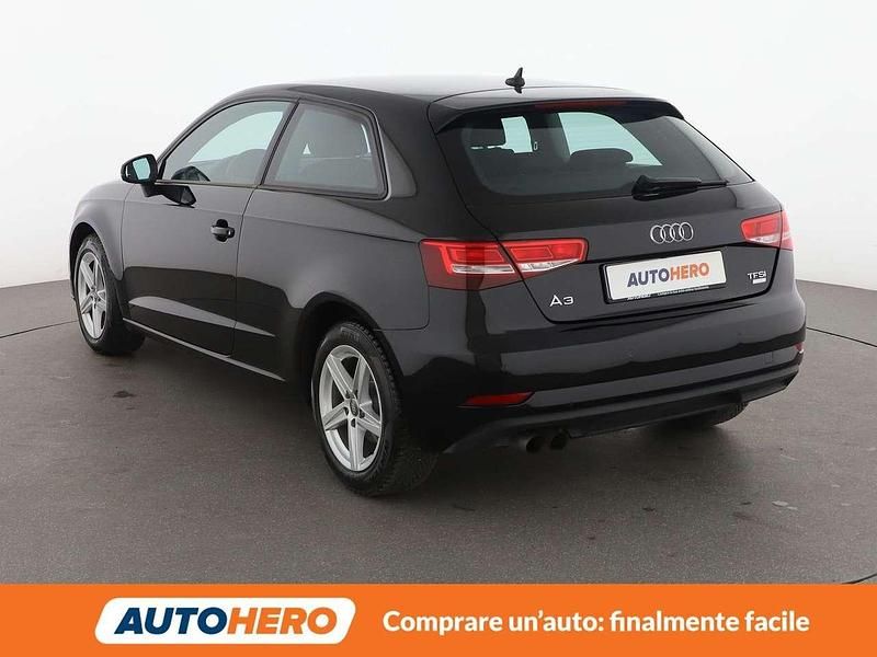 Usado Audi A3 150 CV (110 kW) 2017 Negro Berlina
