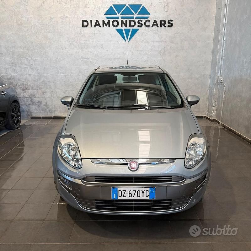 Usata Fiat Punto Evo Dynamic 77 CV (56 kW) 2009 Blu/azzurro Utilitaria