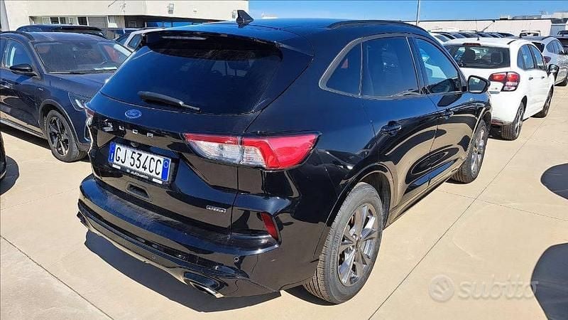 Usata Ford Kuga ST-Line X 225 CV (165 kW) 2023 Nero SUV