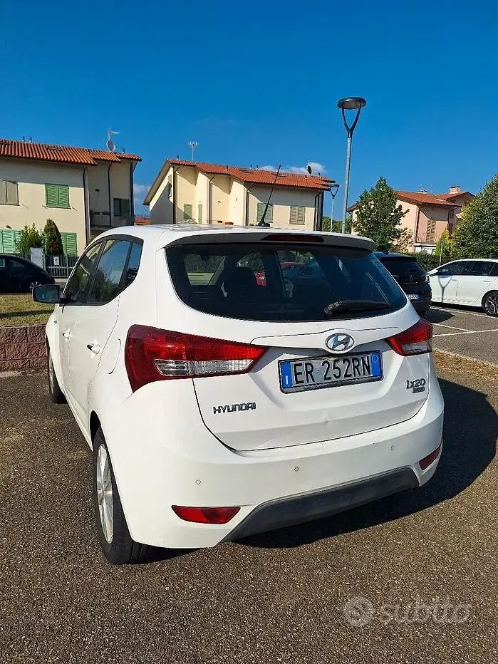Usata Hyundai ix20 116 CV (85 kW) 2013 Bianco Utilitaria