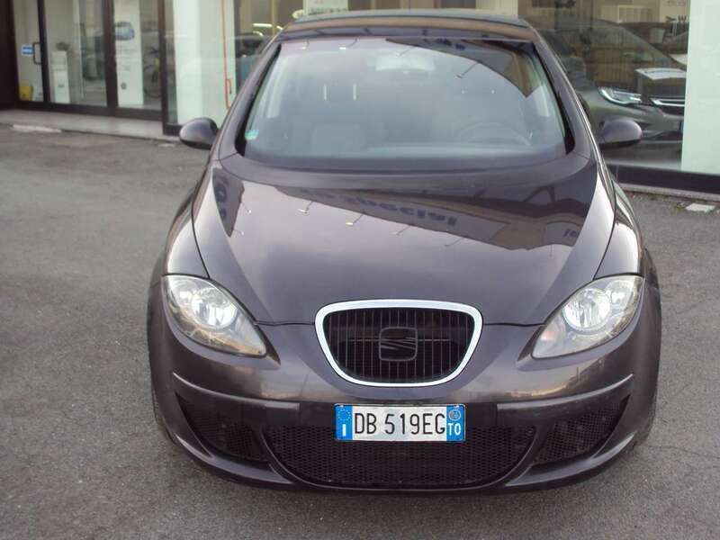 Usata Seat Altea XL Stylance 105 CV (77 kW) 2006 Grigio Monovolume