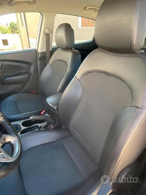 Usata Hyundai ix35 135 CV (99 kW) 2013 Bianco SUV