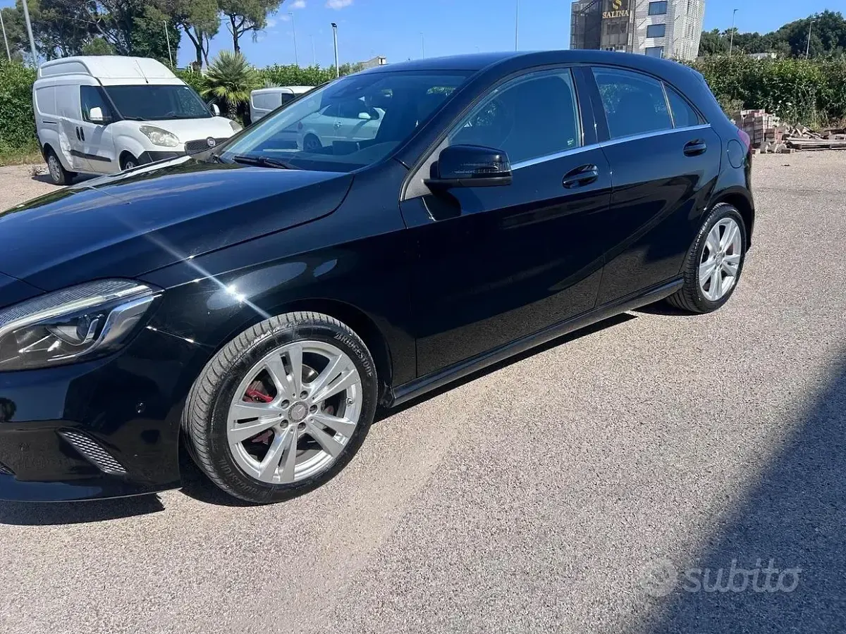 Usata Mercedes 180 109 CV (80 kW) 2017 Berlina