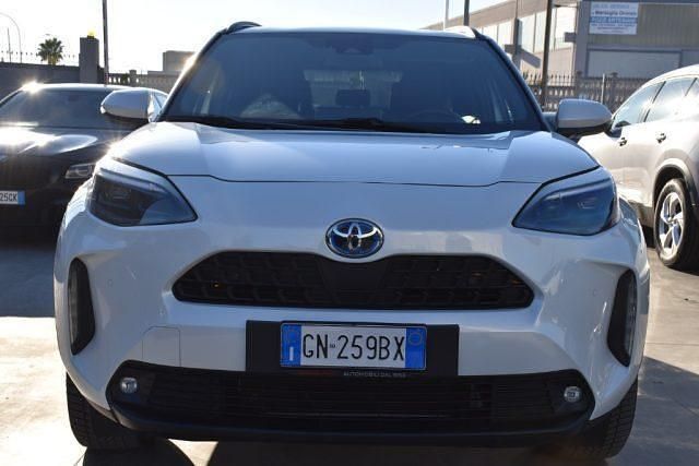 Usata Toyota Yaris Cross Trend 92 CV (67 kW) 2023 Bianco SUV
