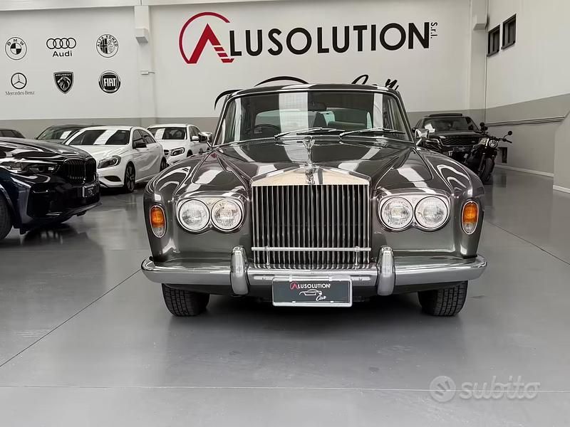 Usata Rolls Royce Silver Shadow 1970 Verde Berlina