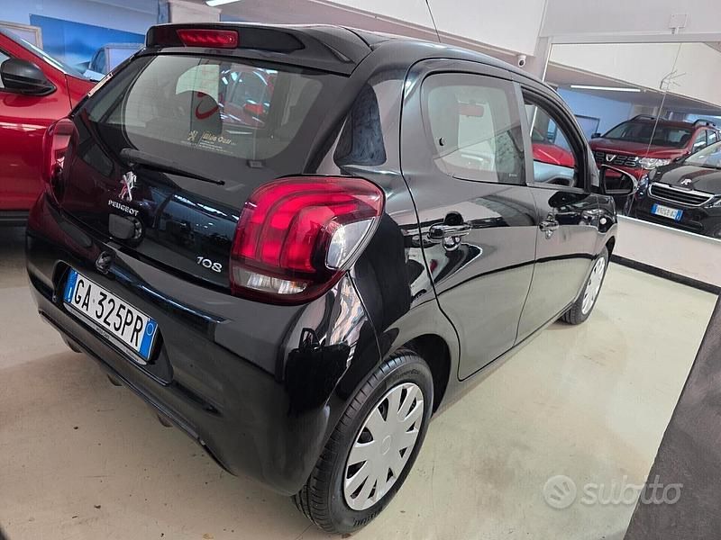 Usata Peugeot 108 Allure 72 CV (52 kW) 2020 Nero Berlina