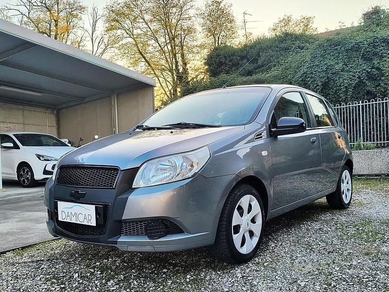 Usata Chevrolet Aveo LS 84 CV (61 kW) 2011 Grigio Berlina