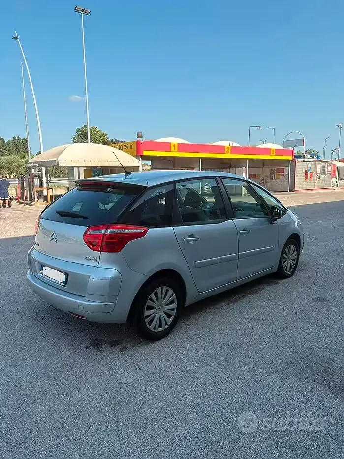 Usata Citroën C4 Picasso 138 CV (101 kW) 2009 Grigio Monovolume