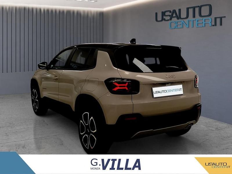 Usata Jeep Avenger Summit 101 CV (74 kW) 2024 Grigio SUV