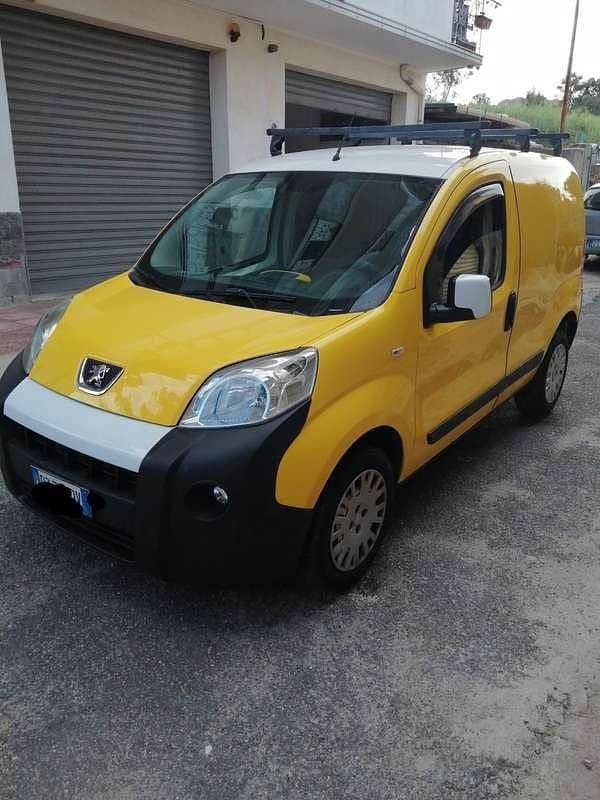 Giallo Usata 2010 Peugeot TePee Premium Furgone | 3500 € (Super prezzo) - Immagine 1/4