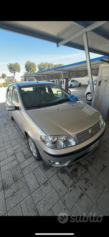 Grigio Usata 2005 Fiat Punto Due volumi | 2300 € - Immagine 1/1