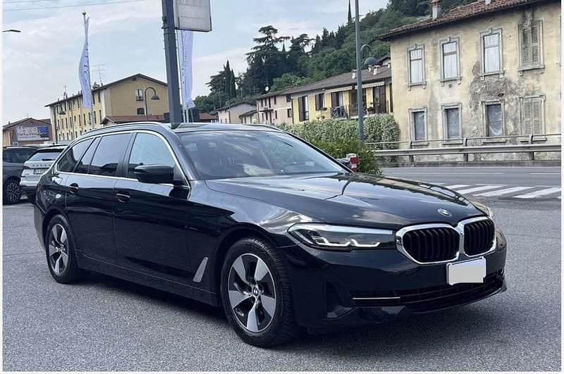 Usata BMW 520 Luxury Line 190 CV (139 kW) 2020 Station wagon