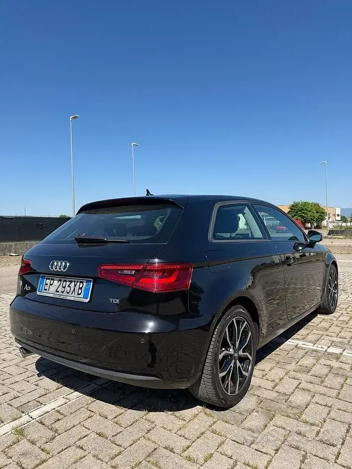 Occasion Audi A3 Ambition 105 PK (77 kW) 2013 Zwart Sedan