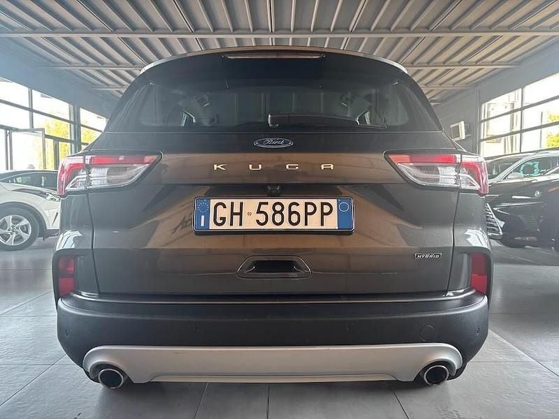 Gebraucht Ford Kuga Titanium 152 PS (111 kW) 2021 Grau SUV