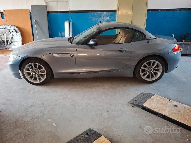 Usata BMW Z4 184 CV (135 kW) 2012 Grigio Cabrio