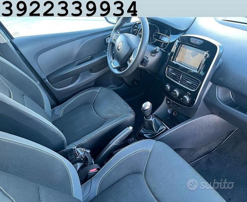 Usata Renault Clio V 90 CV (66 kW) 2020 Berlina