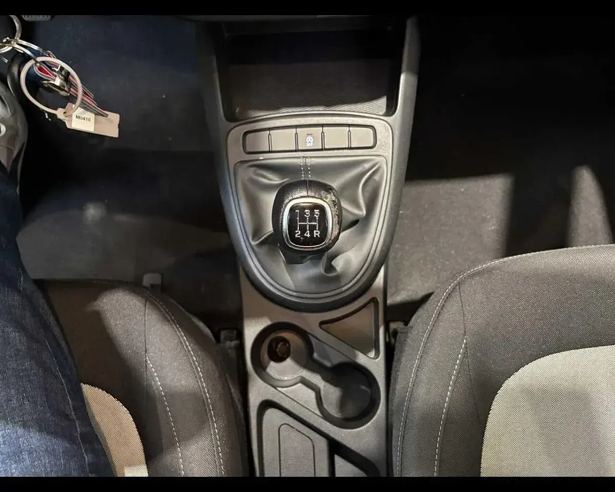 Usata Hyundai i10 Advanced 2022 Grigio Utilitaria