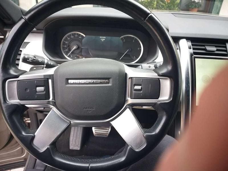 Usata Land Rover Discovery 5 SE Dynamic 249 CV (183 kW) 2021 SUV