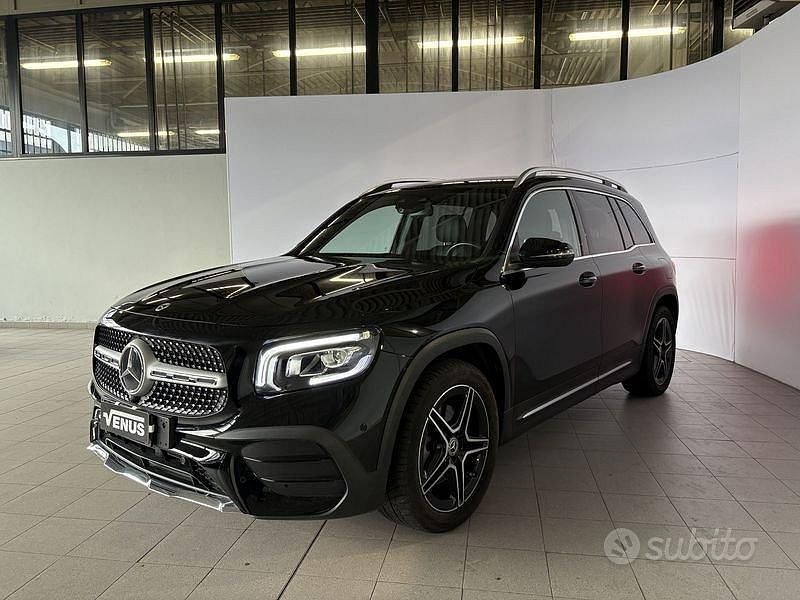 Usata Mercedes GLB220 Premium 190 CV (139 kW) 2021 Nero SUV
