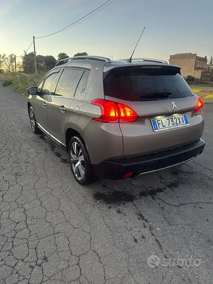 Usata Peugeot 2008 Allure 115 CV (84 kW) 2013 SUV