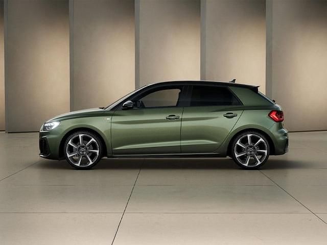 Usata Audi A1 Comfort 150 CV (110 kW) 2024 Grigio chronos metallizzato Utilitaria
